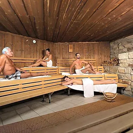 Bora Hotsparesort