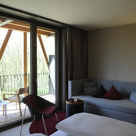 Otel Bora Hotsparesort