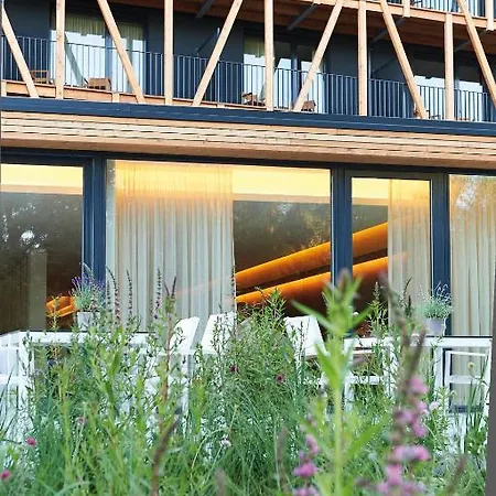 Bora Hotsparesort