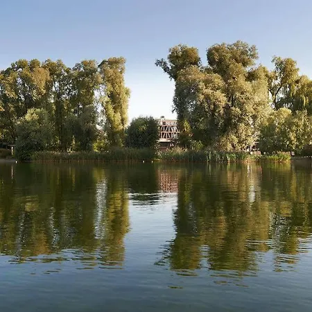 מלון Bora Hotsparesort רדולפצל אם בודנזי